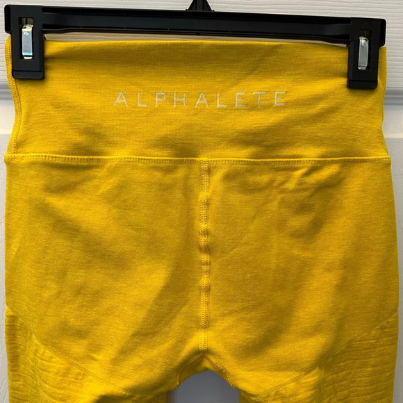 ! Alphalete Revival R6 Yellow Fitted Stretchy Leggings Women Size M - Picture 3 of 5